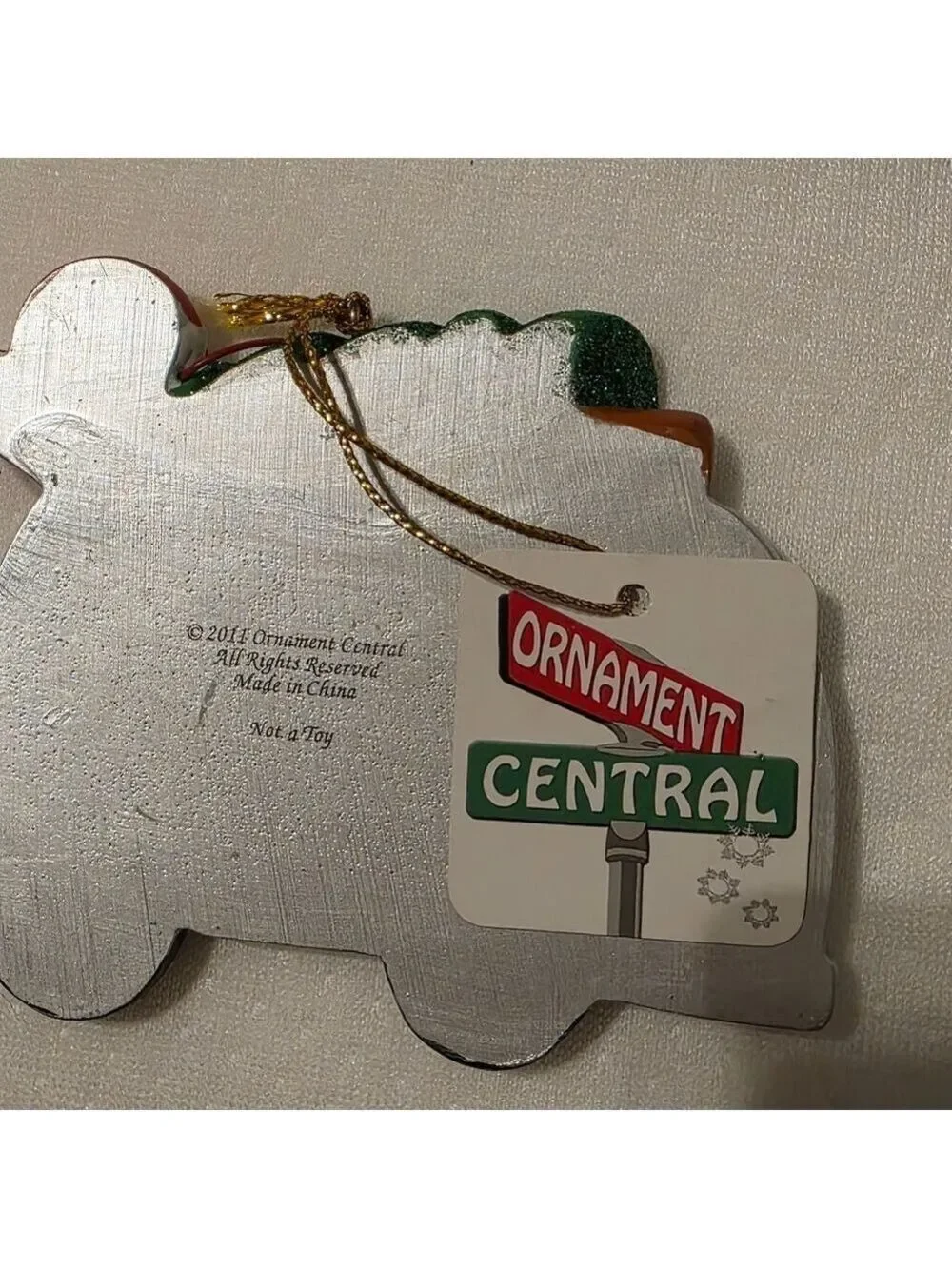 Ornament Central festive car